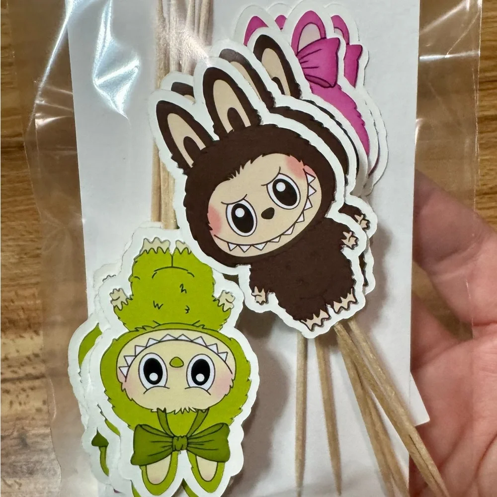 Cute cupcake Characters